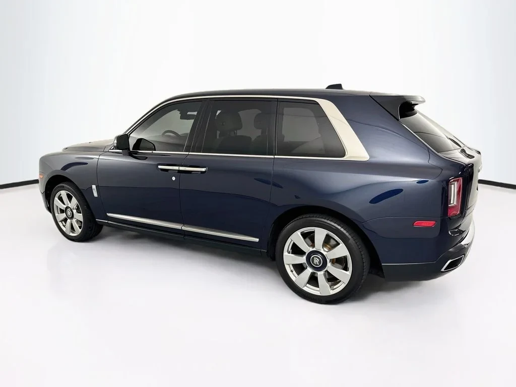 2019 Rolls-Royce Cullinan for sale, exterior, Blue