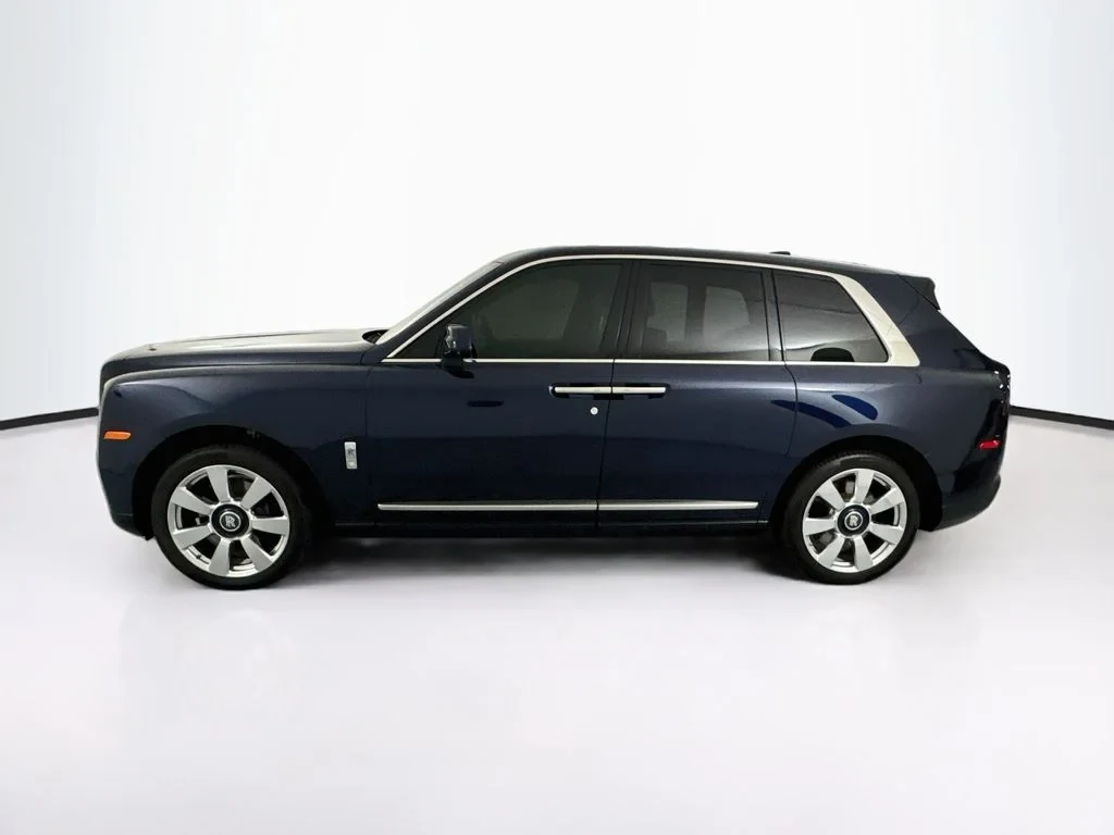 2019 Rolls-Royce Cullinan for sale, exterior, Blue