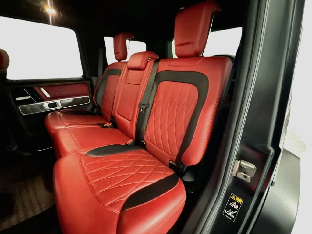 2020 Mercedes-AMG G 63 interior, seats, designo Classic Red and Black Nappa