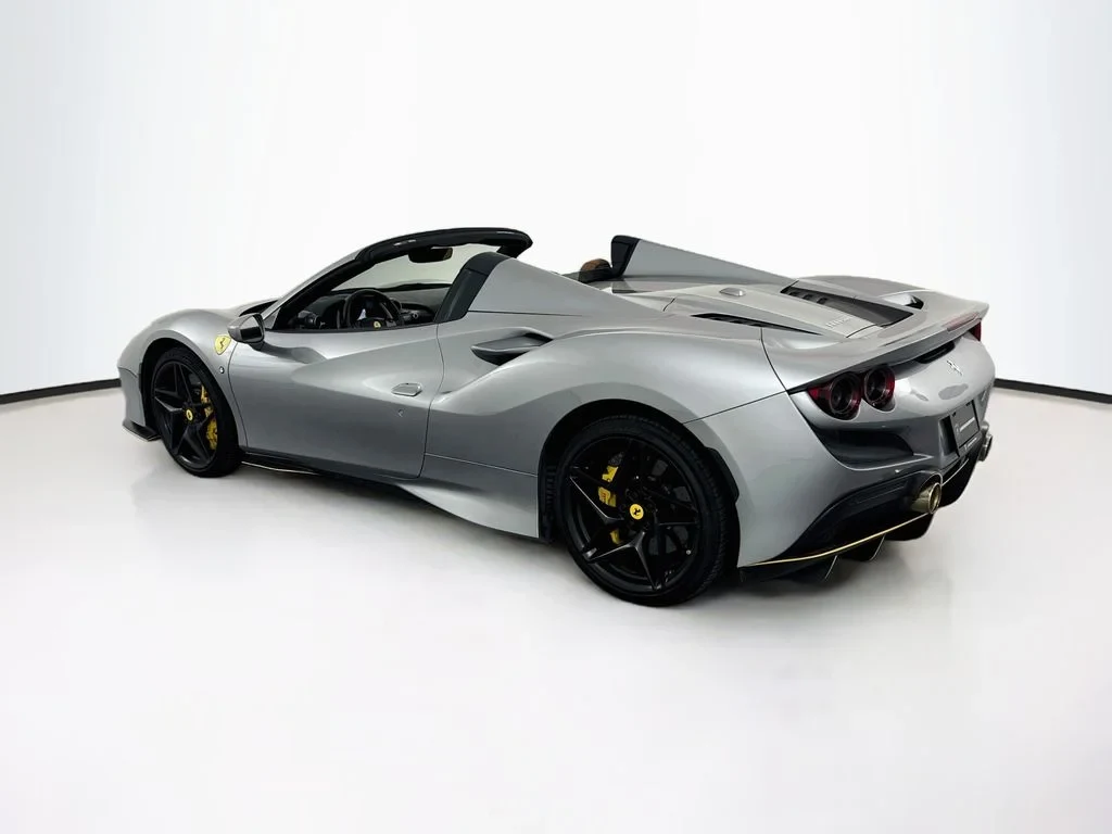 2021 Ferrari F8 Spider for sale, exterior, Silver