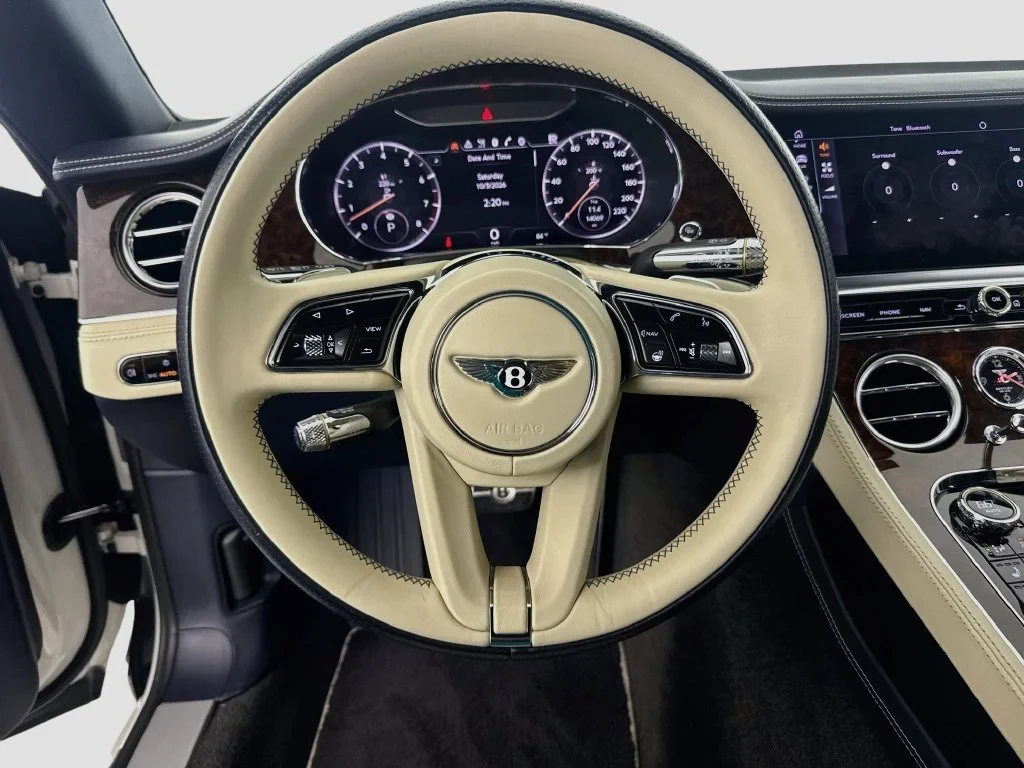 2022 Bentley Continental GT V8 Convertible interior, dashboard