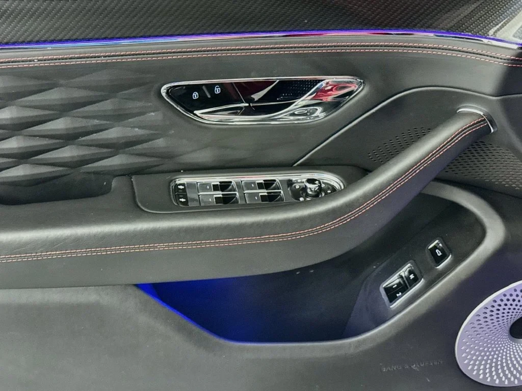 2022 Bentley Flying Spur V8 interior, door panel, Beluga