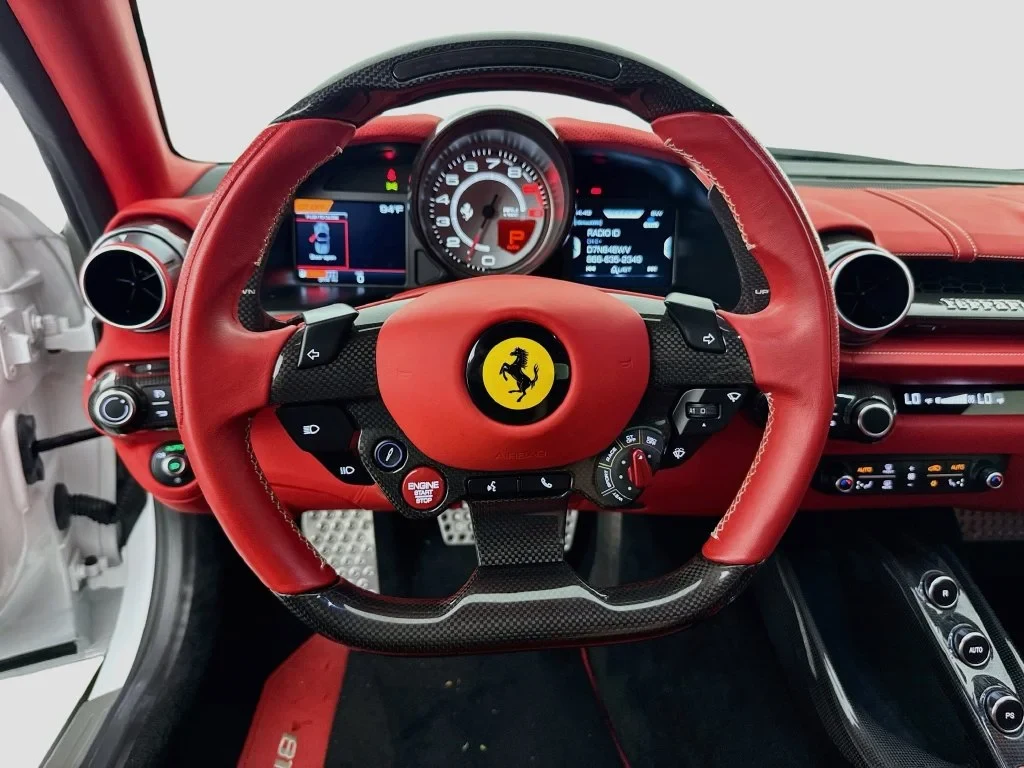 2022 Ferrari 812 GTS interior, Rosso Ferrari