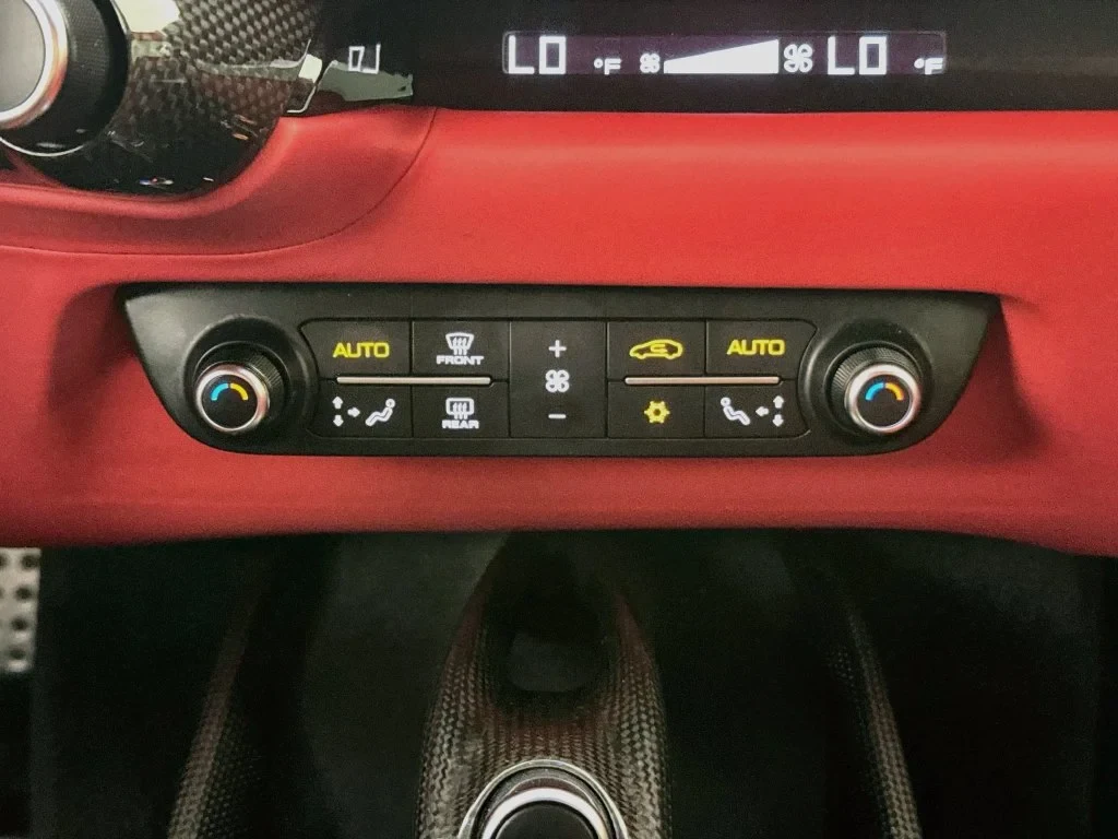 2022 Ferrari 812 GTS interior, Rosso Ferrari
