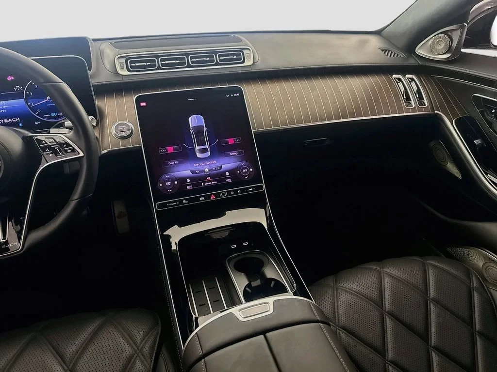 2022 Mercedes-Maybach S 580 interior, Black Exclusive Nappa