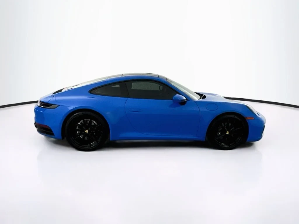 2022 Porsche 911 Carrera, side profile, Blue