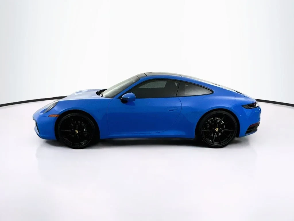 2022 Porsche 911 Carrera, side profile, Blue