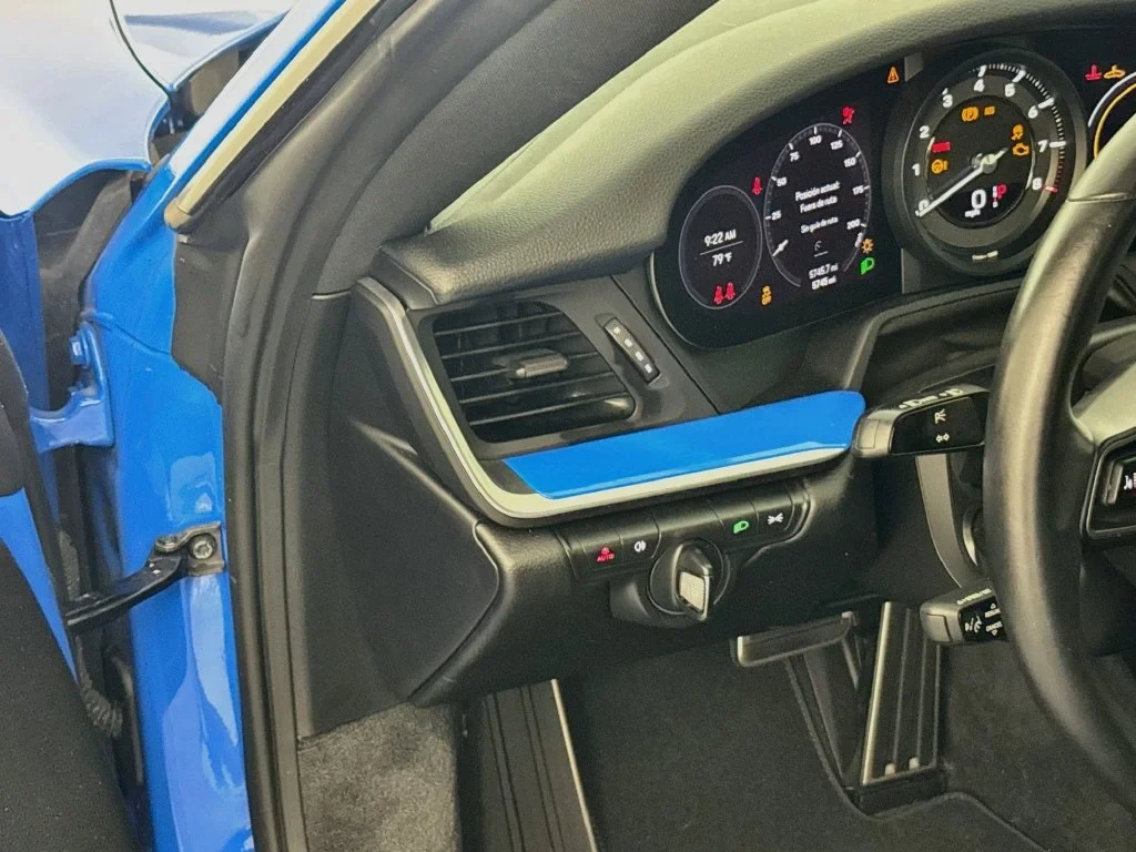 2022 Porsche 911 Carrera interior, Black