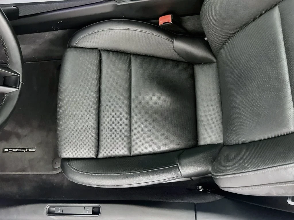 2022 Porsche 911 Carrera interior, seats, Black