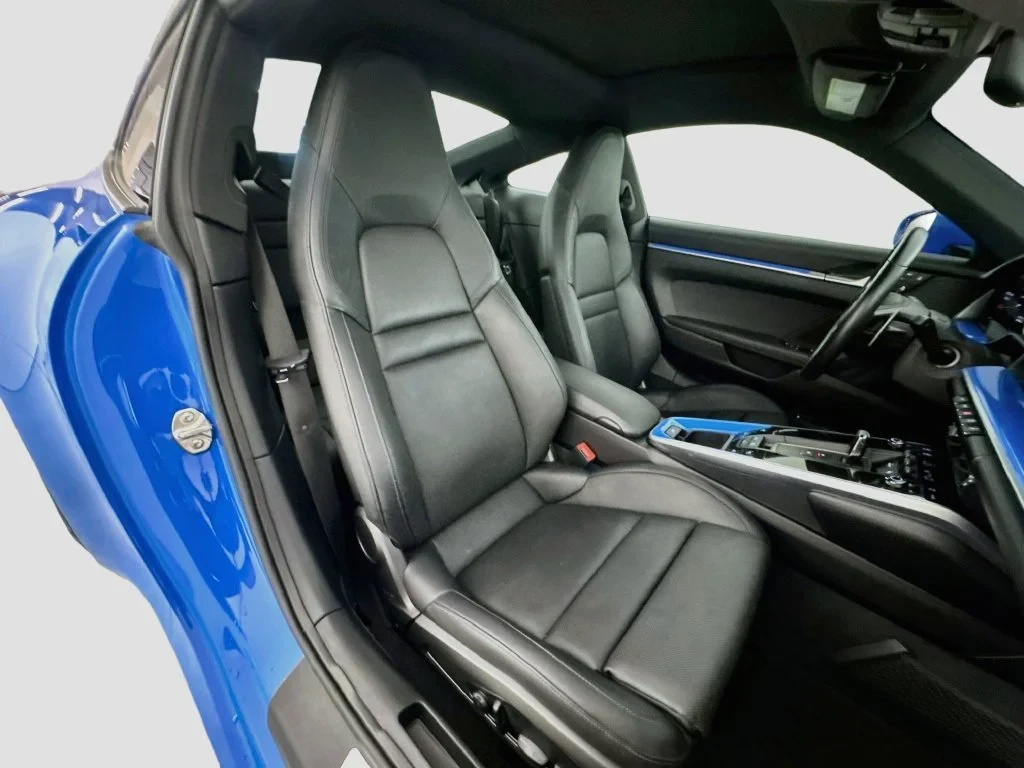2022 Porsche 911 Carrera interior, seats, Black