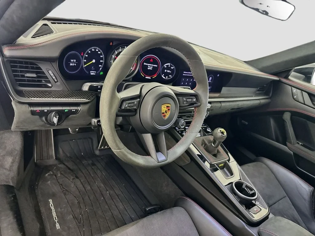 2022 Porsche 911 GT3 interior, dashboard, Black, Race-Tex and leather
