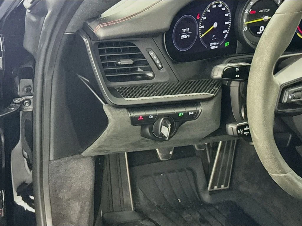 2022 Porsche 911 GT3 interior, Black, Race-Tex and leather