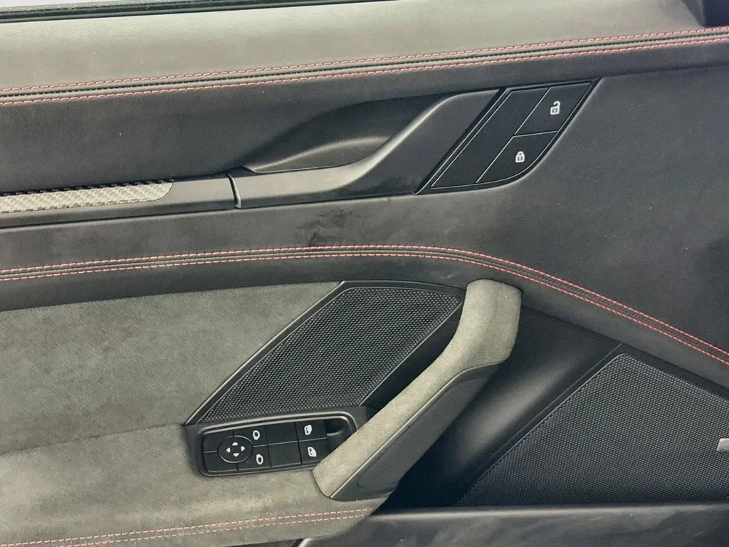 2022 Porsche 911 GT3 interior, door panel, Black, Race-Tex and leather