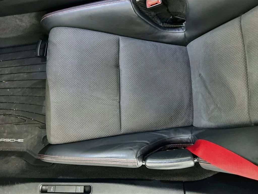 2022 Porsche 911 GT3 interior, seats, Black, Race-Tex and leather