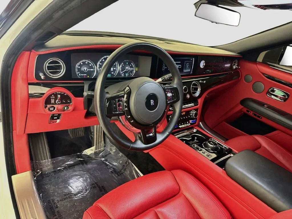 2022 Rolls-Royce Ghost interior, dashboard