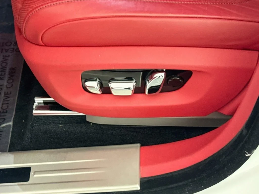 2022 Rolls-Royce Ghost interior, door panel