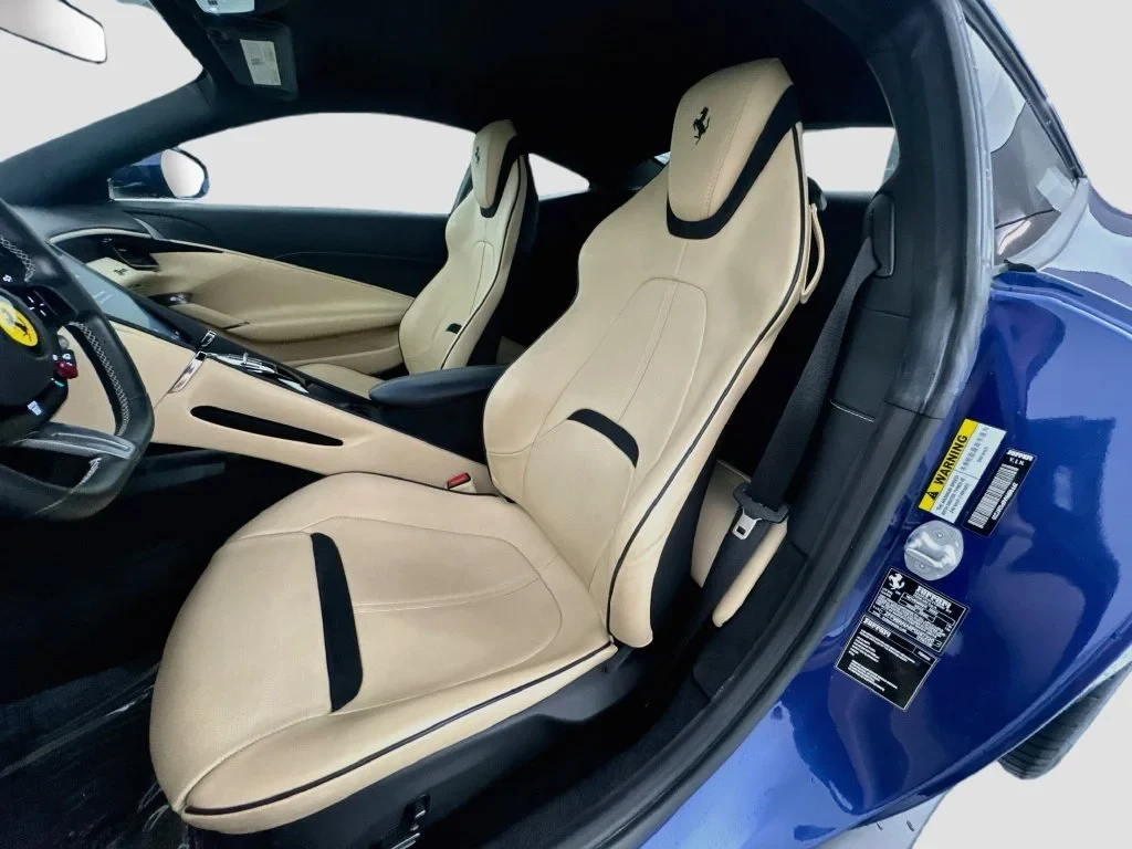 2023 Ferrari Roma interior, seats, Charcoal