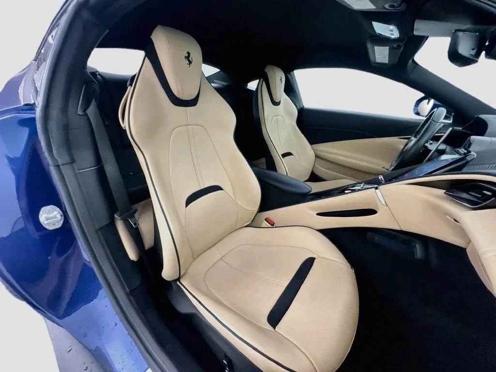 2023 Ferrari Roma interior, seats, Charcoal