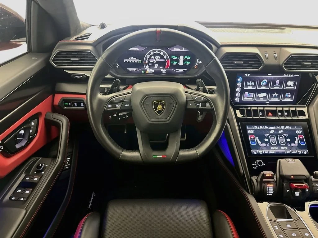 2023 Lamborghini Urus S interior, dashboard, Black, with red accents