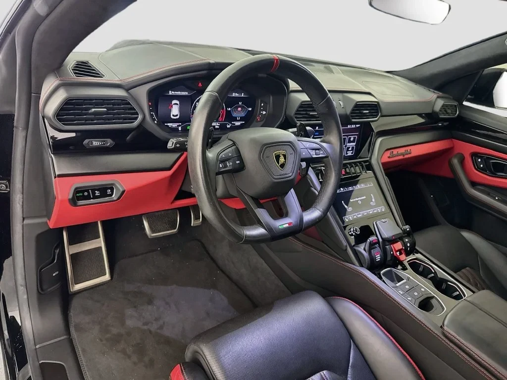 2023 Lamborghini Urus S interior, dashboard, Nero Ade, with red accents