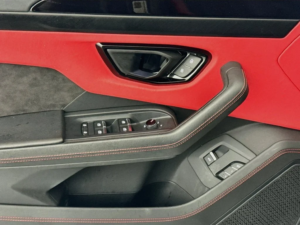 2023 Lamborghini Urus S interior, door panel, Nero Ade, with red accents