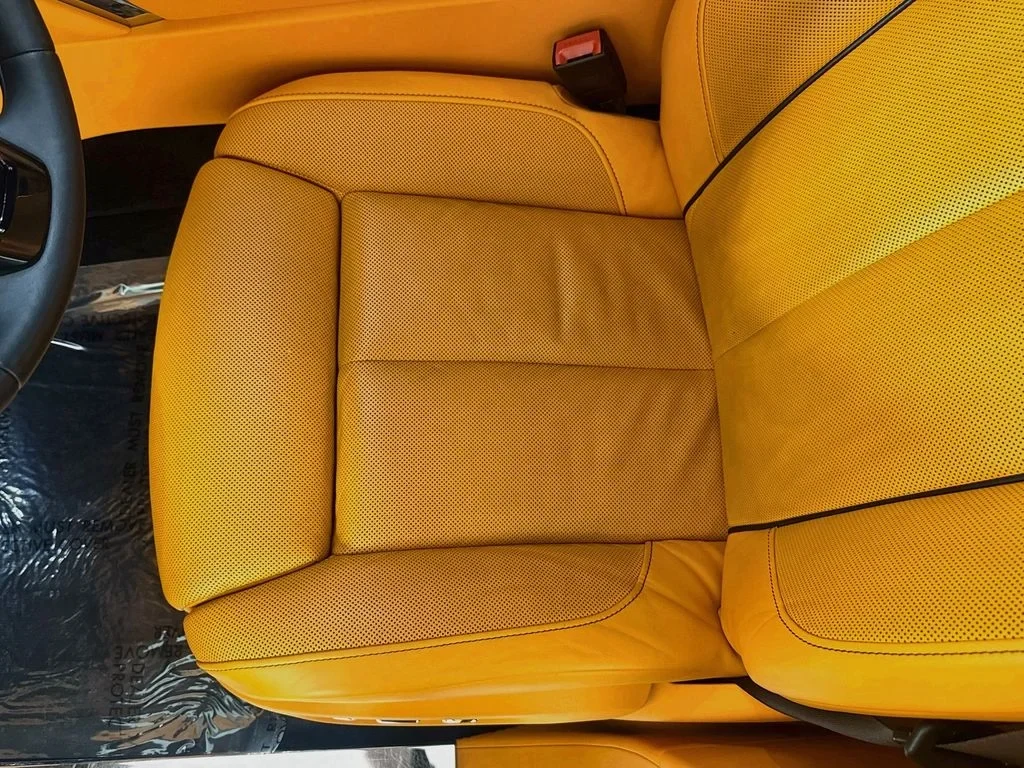 2023 Rolls-Royce Cullinan interior, seats, Mandarin