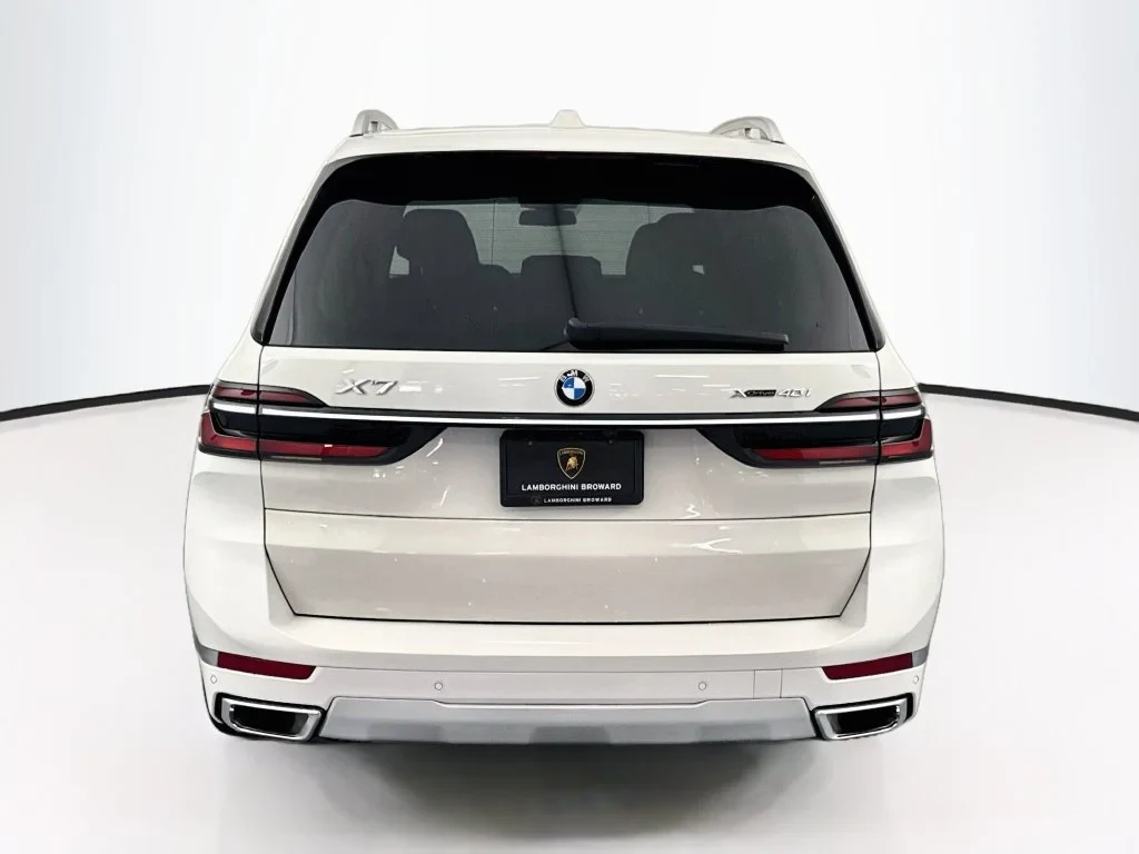 2024 BMW X7 xDrive40i for sale, exterior, White