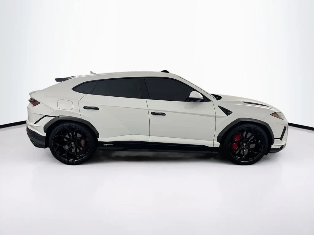 2024 Lamborghini Urus Performante for sale, exterior, White