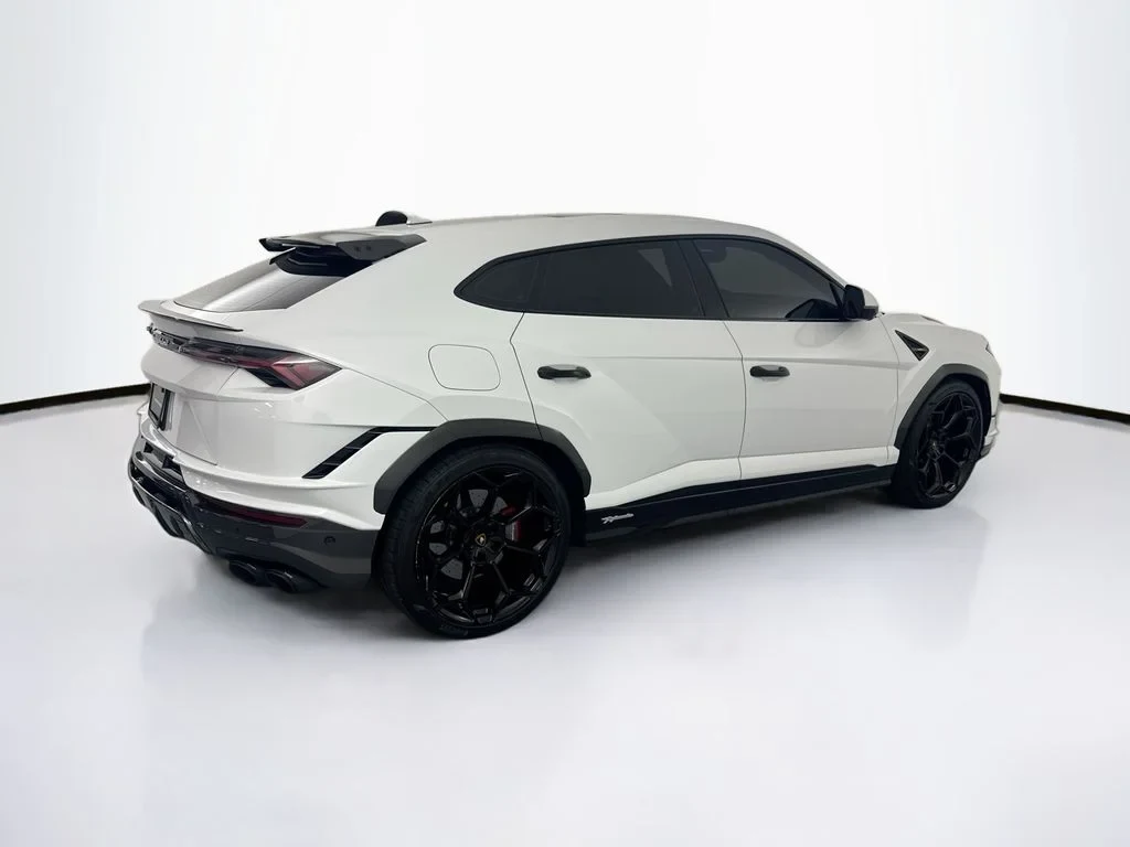 2024 Lamborghini Urus Performante for sale, exterior, White