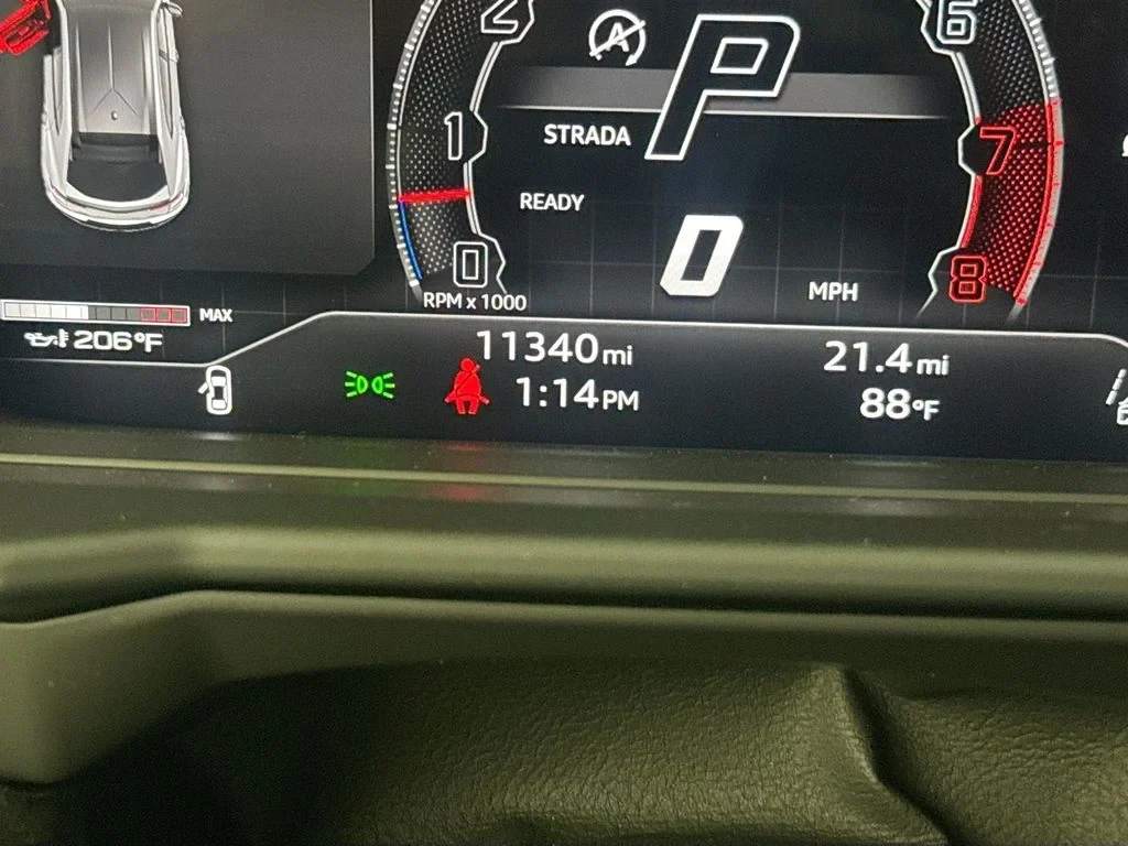 2024 Lamborghini Urus Performante interior