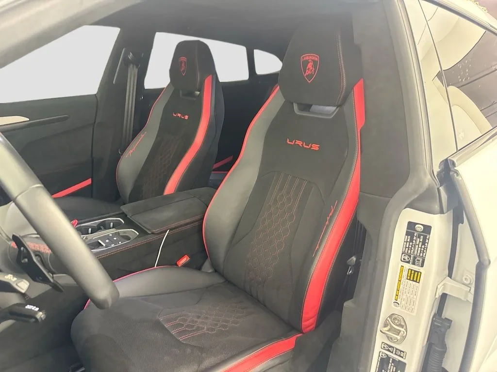2024 Lamborghini Urus Performante interior, seats