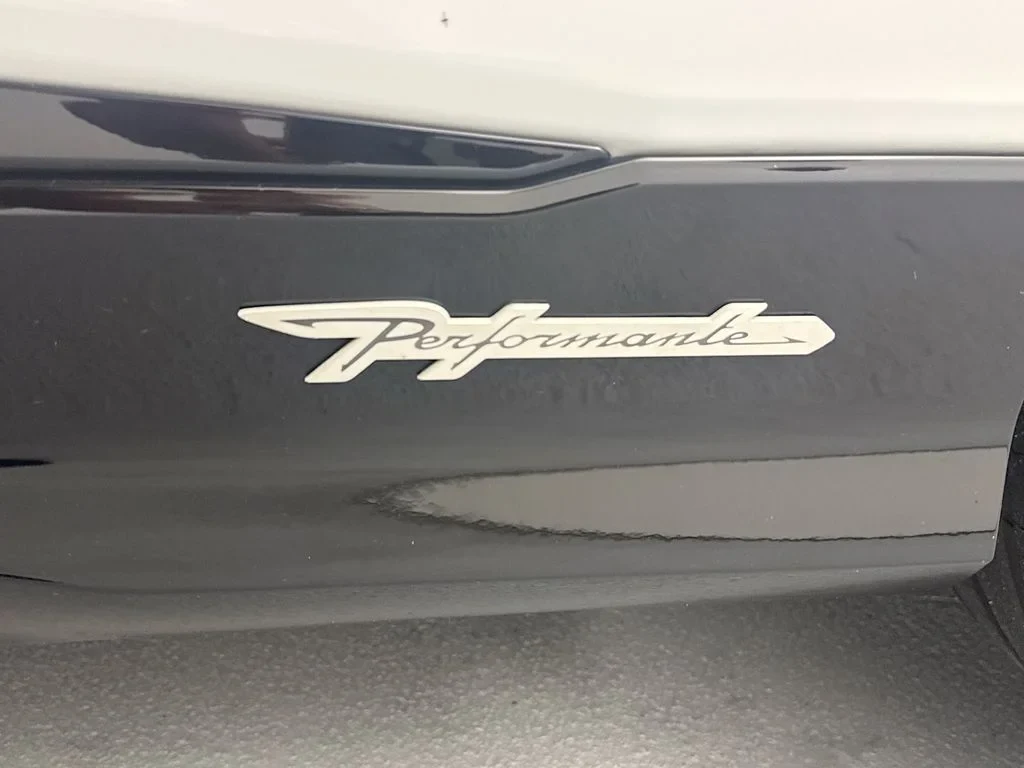 2024 Lamborghini Urus Performante interior, door sill
