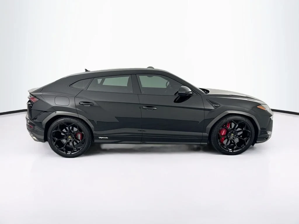 2024 Lamborghini Urus Performante, side profile, Black