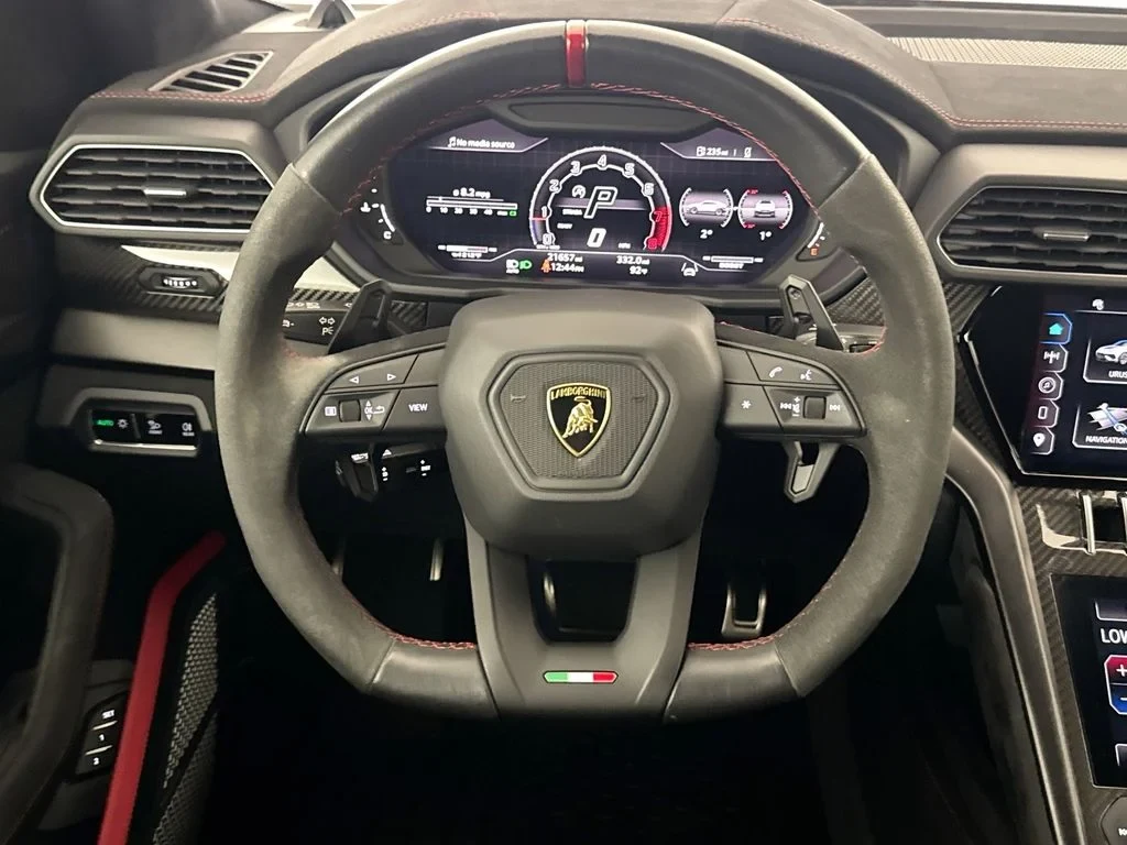 2024 Lamborghini Urus Performante interior, Nero Ade Alcantara