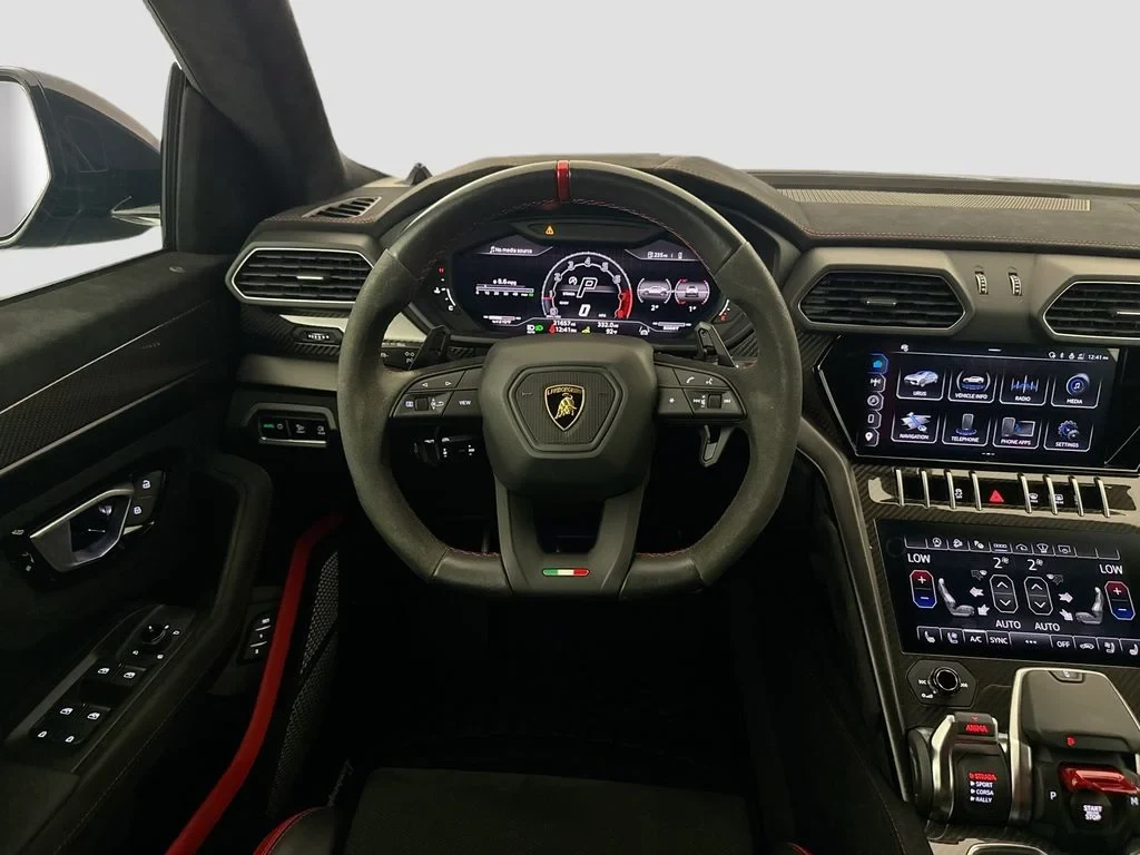2024 Lamborghini Urus Performante interior, dashboard, Nero Ade Alcantara