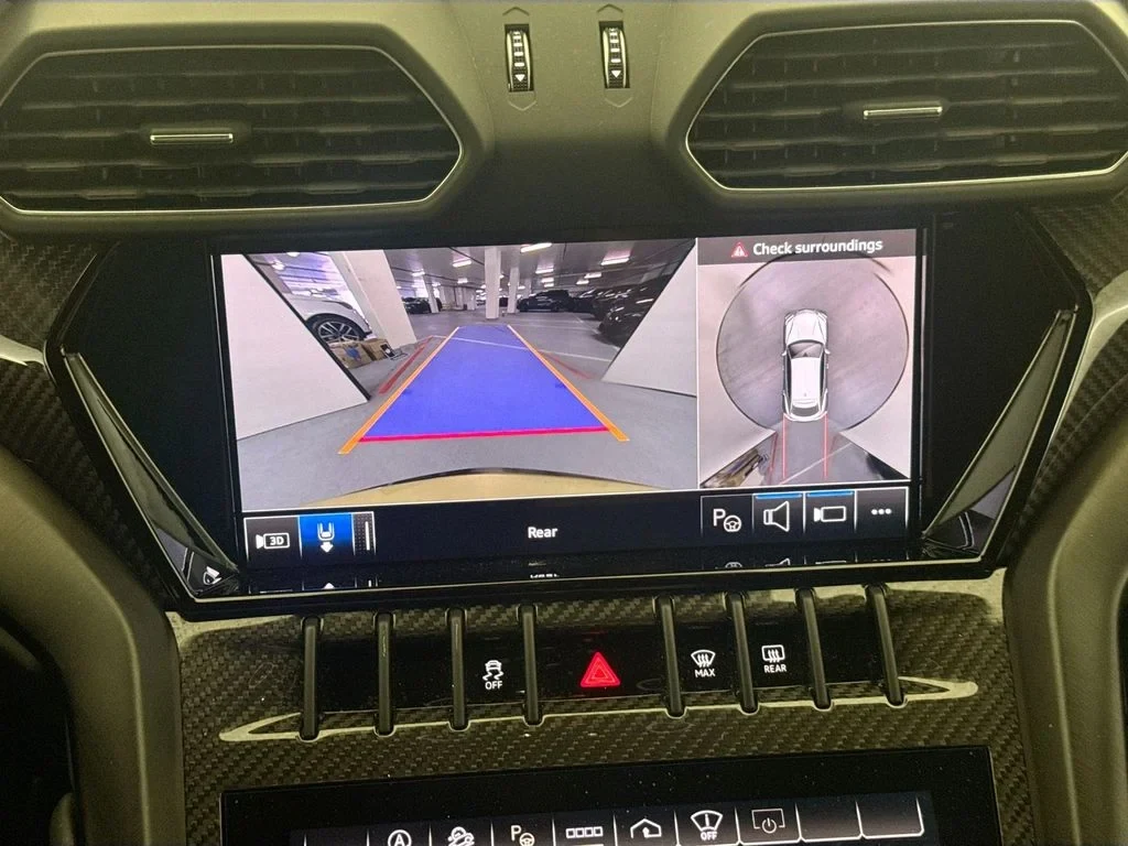 2024 Lamborghini Urus S interior, Black (as seen in the photographs)