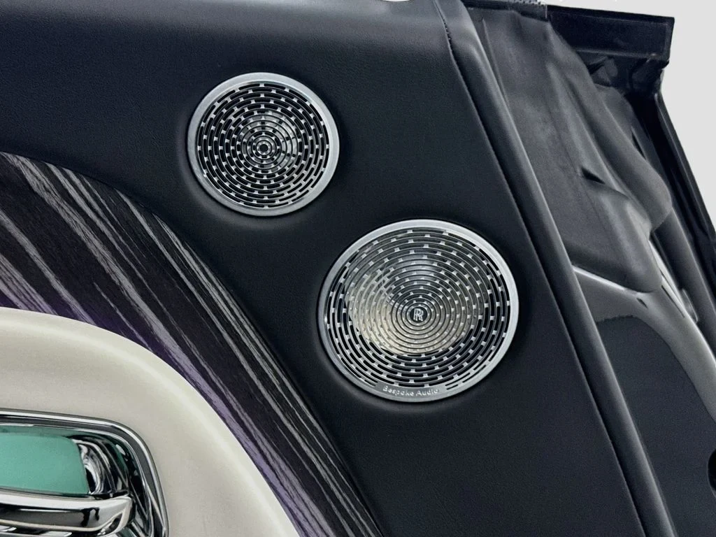 2024 Rolls-Royce Spectre for sale, photo 18 of 30