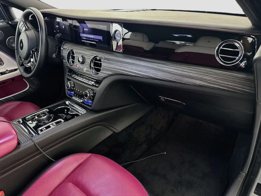 2024 Rolls-Royce Spectre interior, Black, with red leather