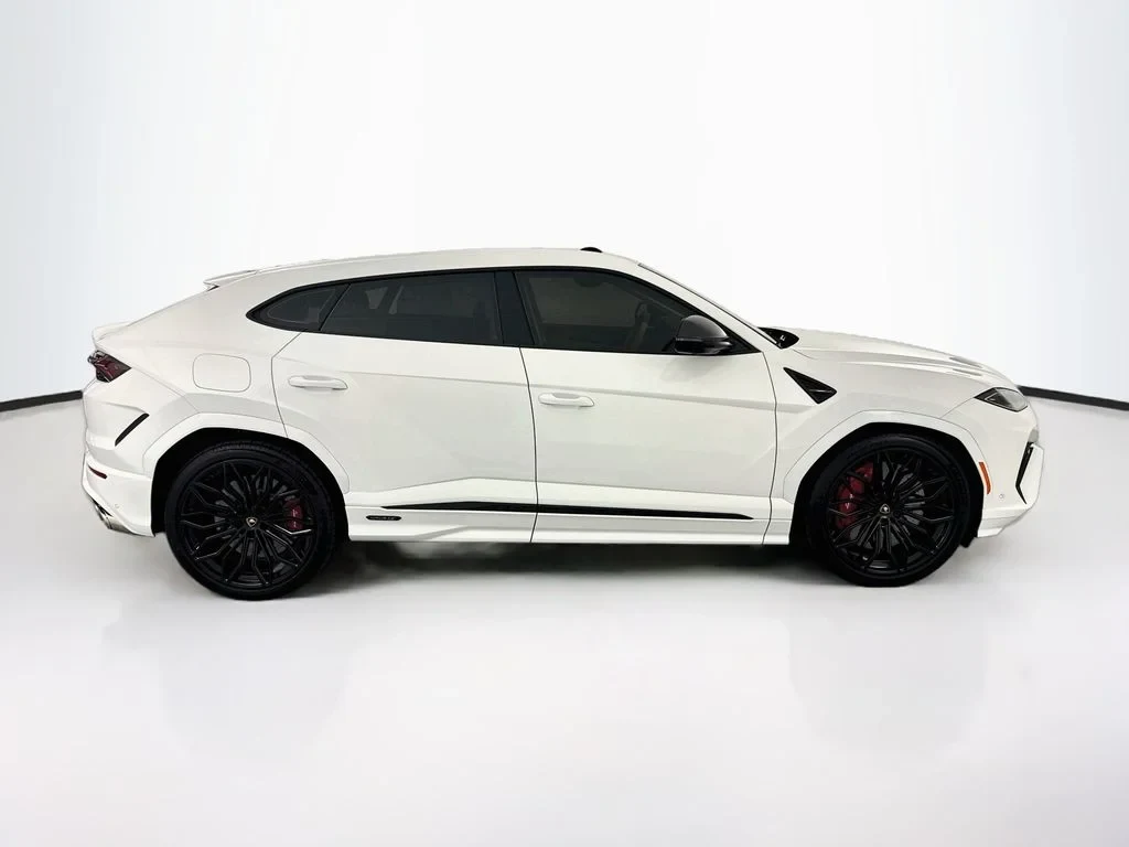 2025 Lamborghini Urus SE for sale, exterior, White