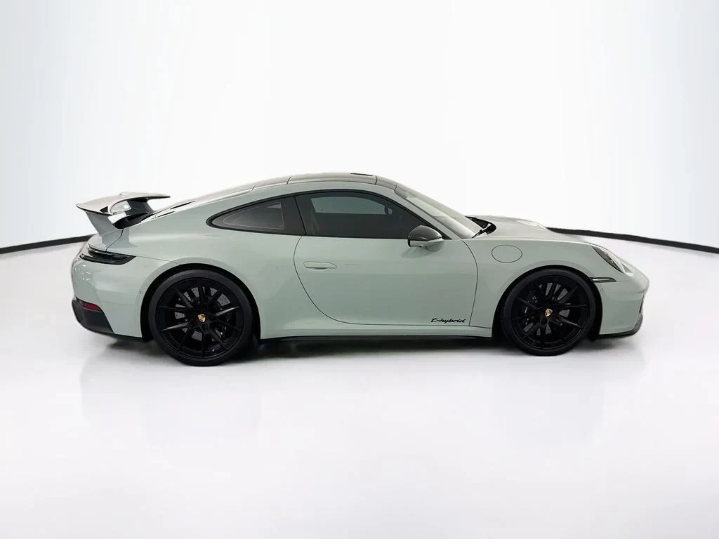 2025 Porsche 911 Carrera 4 GTS, side profile, Grey