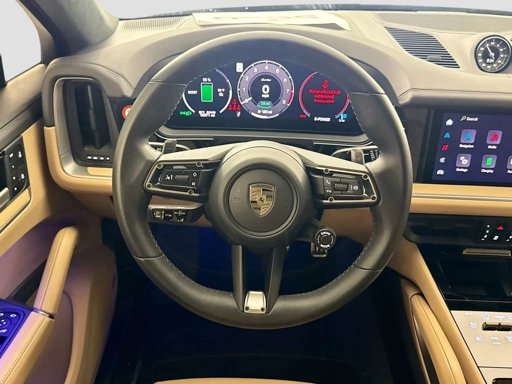 2025 Porsche Cayenne Turbo E-Hybrid Coupe interior, dashboard