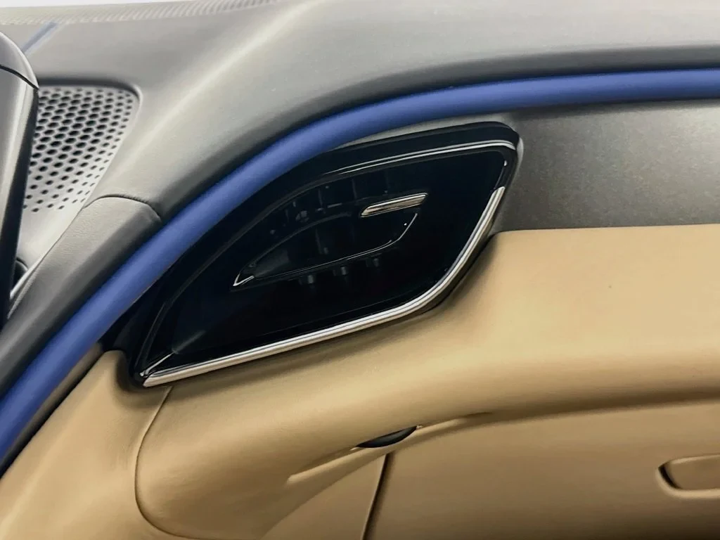 2026 Ferrari Roma Spider interior, door panel, Beige Tradizione