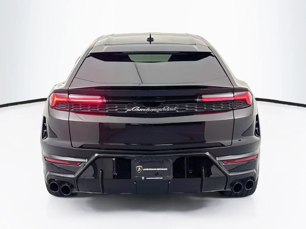 2026 Lamborghini Urus SE, rear three-quarter view, Black