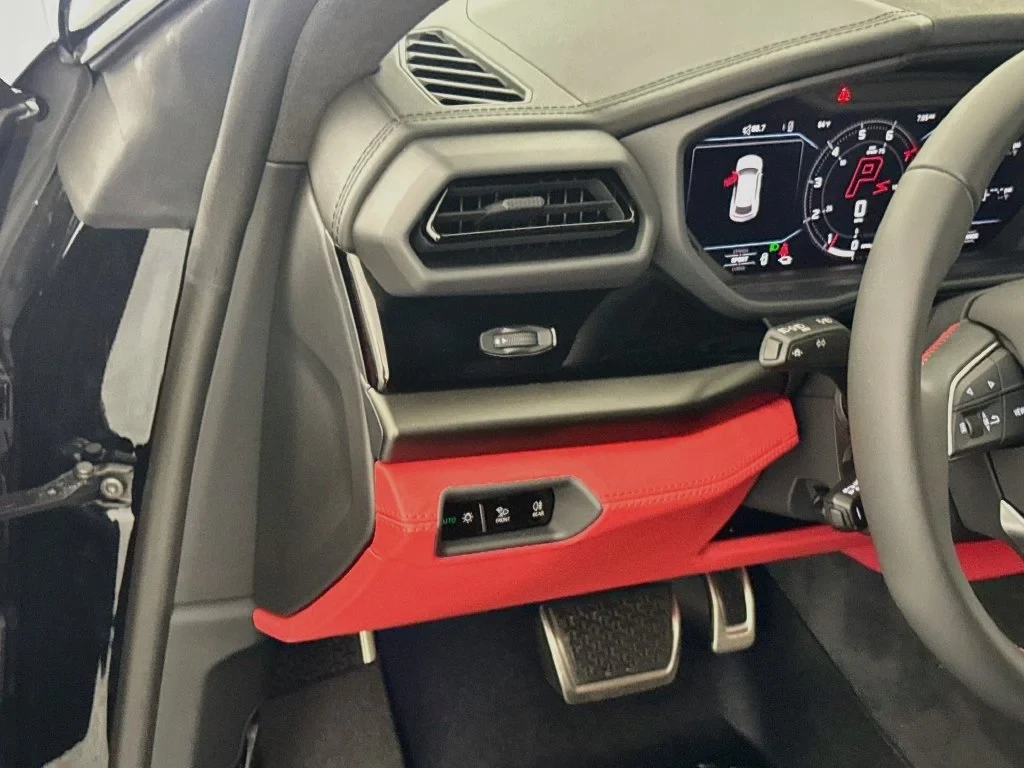 2026 Lamborghini Urus SE interior, door panel, Rosso Burgundy