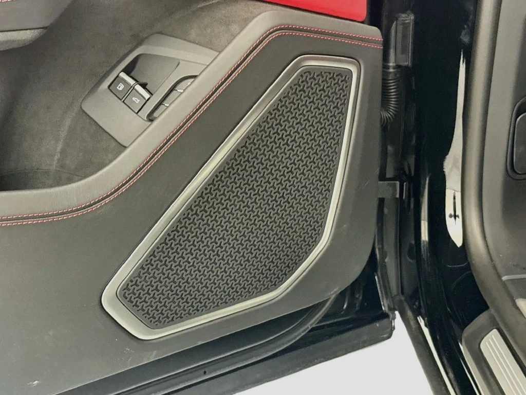 2026 Lamborghini Urus SE interior, door panel, Rosso Burgundy