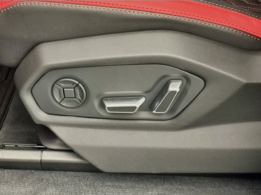 2026 Lamborghini Urus SE interior, door panel, Rosso Burgundy