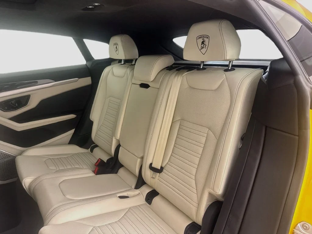 2026 Lamborghini Urus SE interior, seats, Marrone Elpis