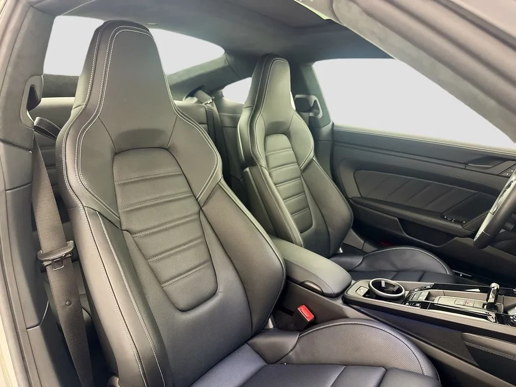 2026 Porsche 911 Carrera 4 GTS interior, seats, Basalt Black