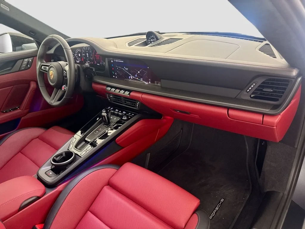 2026 Porsche 911 Carrera 4 GTS interior