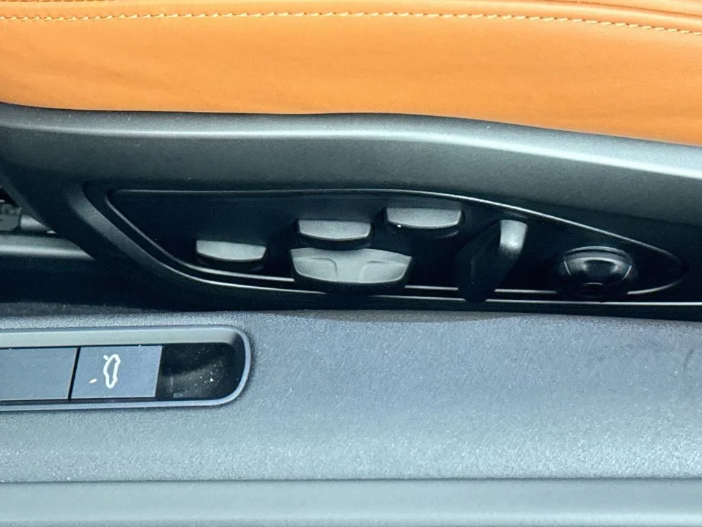 2026 Porsche 911 Carrera S Cabriolet interior, door panel